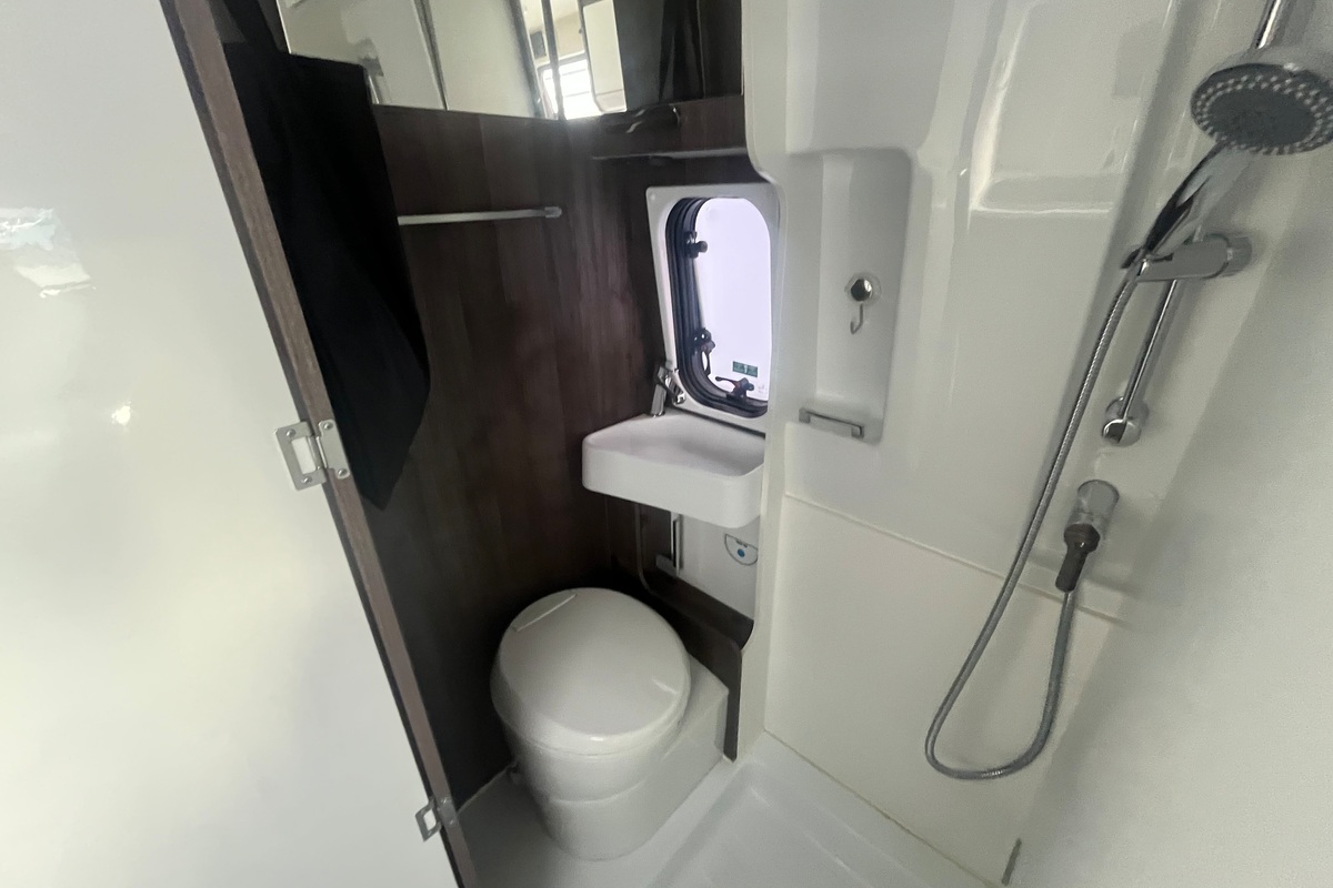 Fourgon aménagé Occasion Benimar Benivan 144