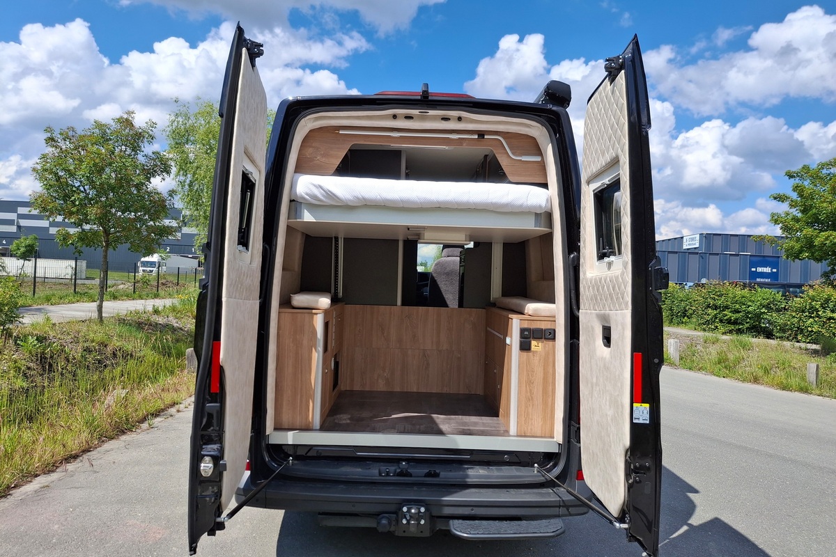Fourgon aménagé Occasion Mega Mobil Mega Classic 600 S Hubbett 4X4