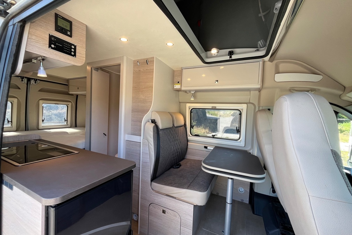 Fourgon aménagé Occasion Burstner Campeo C 600