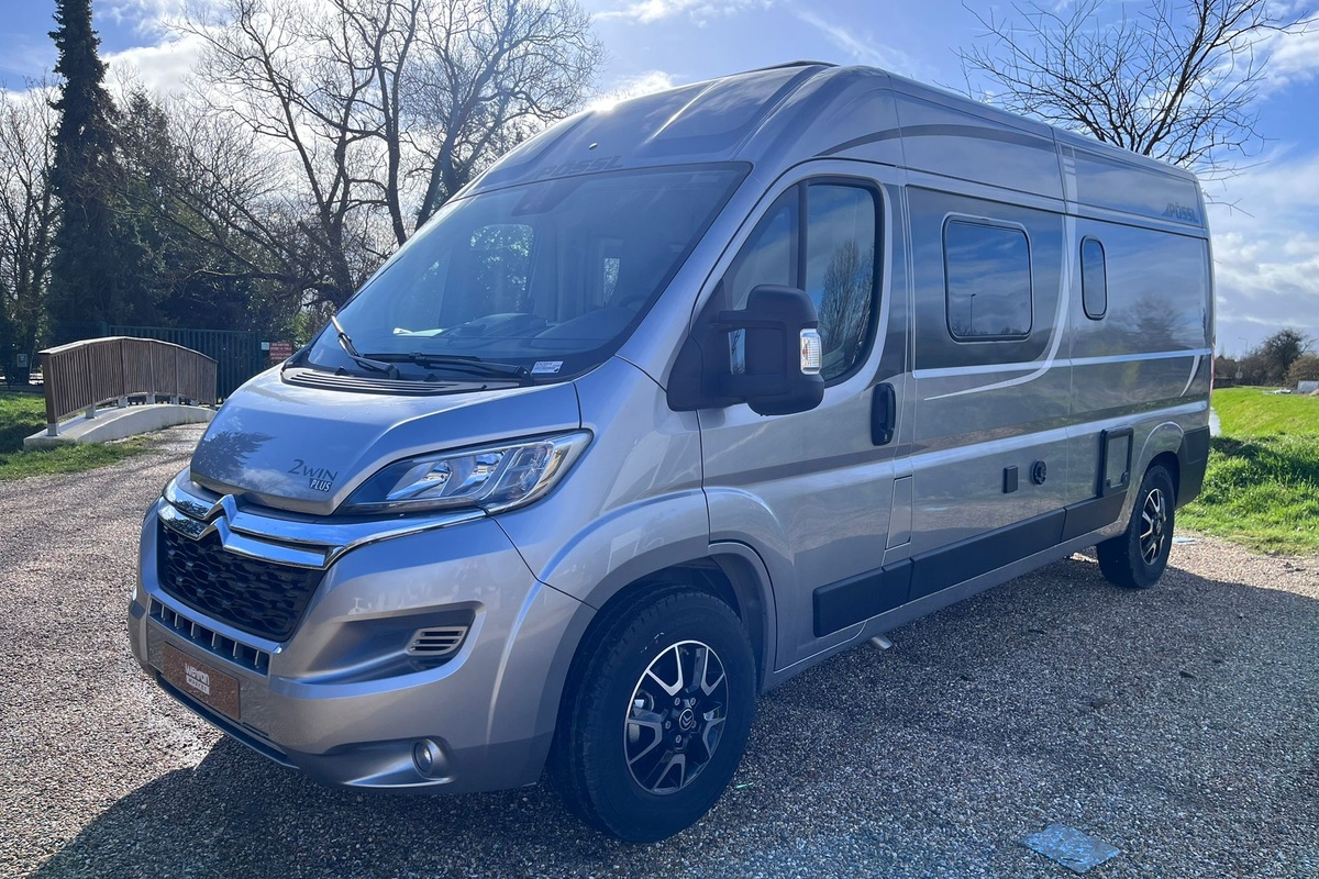 Fourgon aménagé Occasion Pössl 2Win Plus