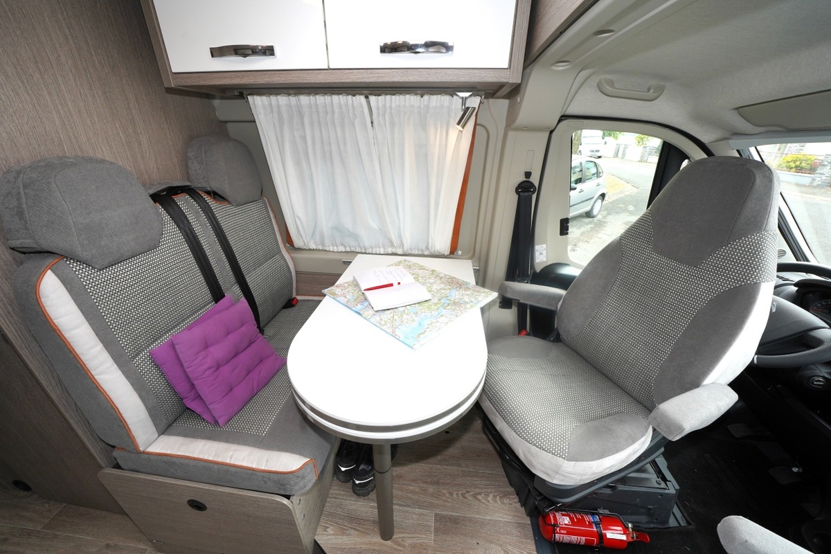 Fourgon aménagé Occasion Pössl 2Win Plus