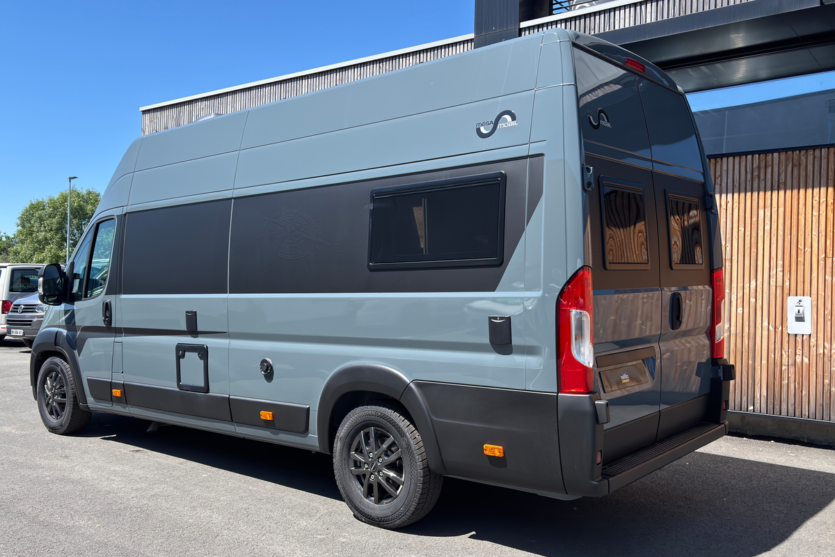 Fourgon aménagé Occasion Mega Mobil Méga Lounge 640