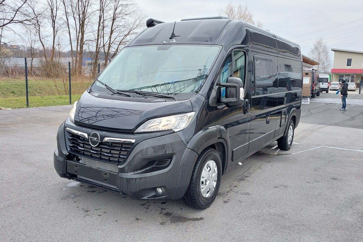 Fourgon aménagé Occasion Mega Mobil Mega Sport 640
