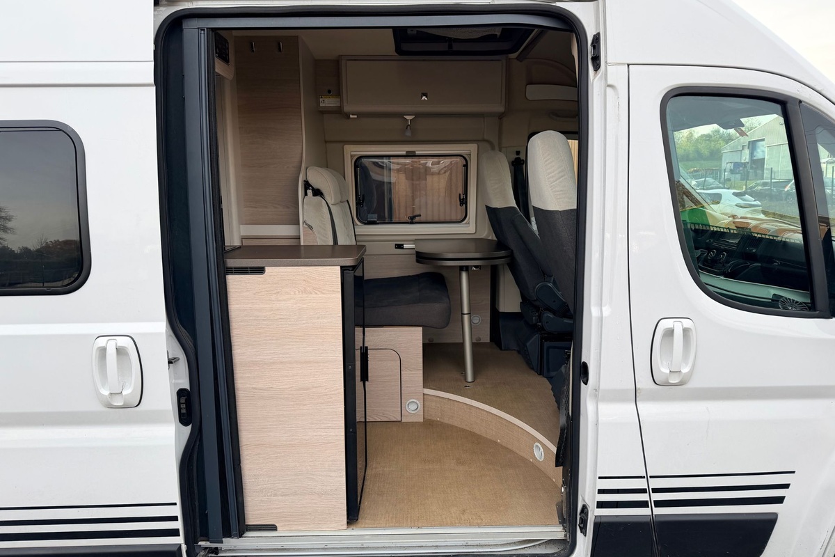 Fourgon aménagé Occasion Burstner Campeo C 600