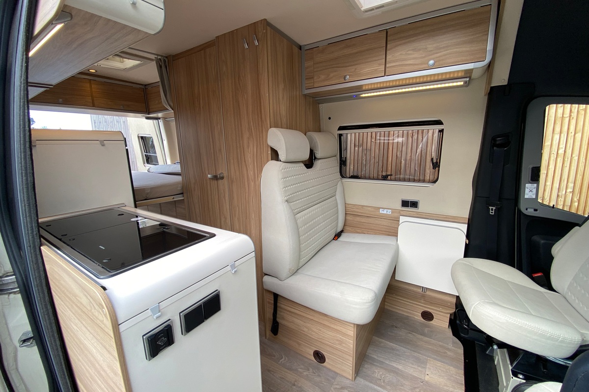 Fourgon aménagé Occasion Hymer Grand Canyon S 4X4