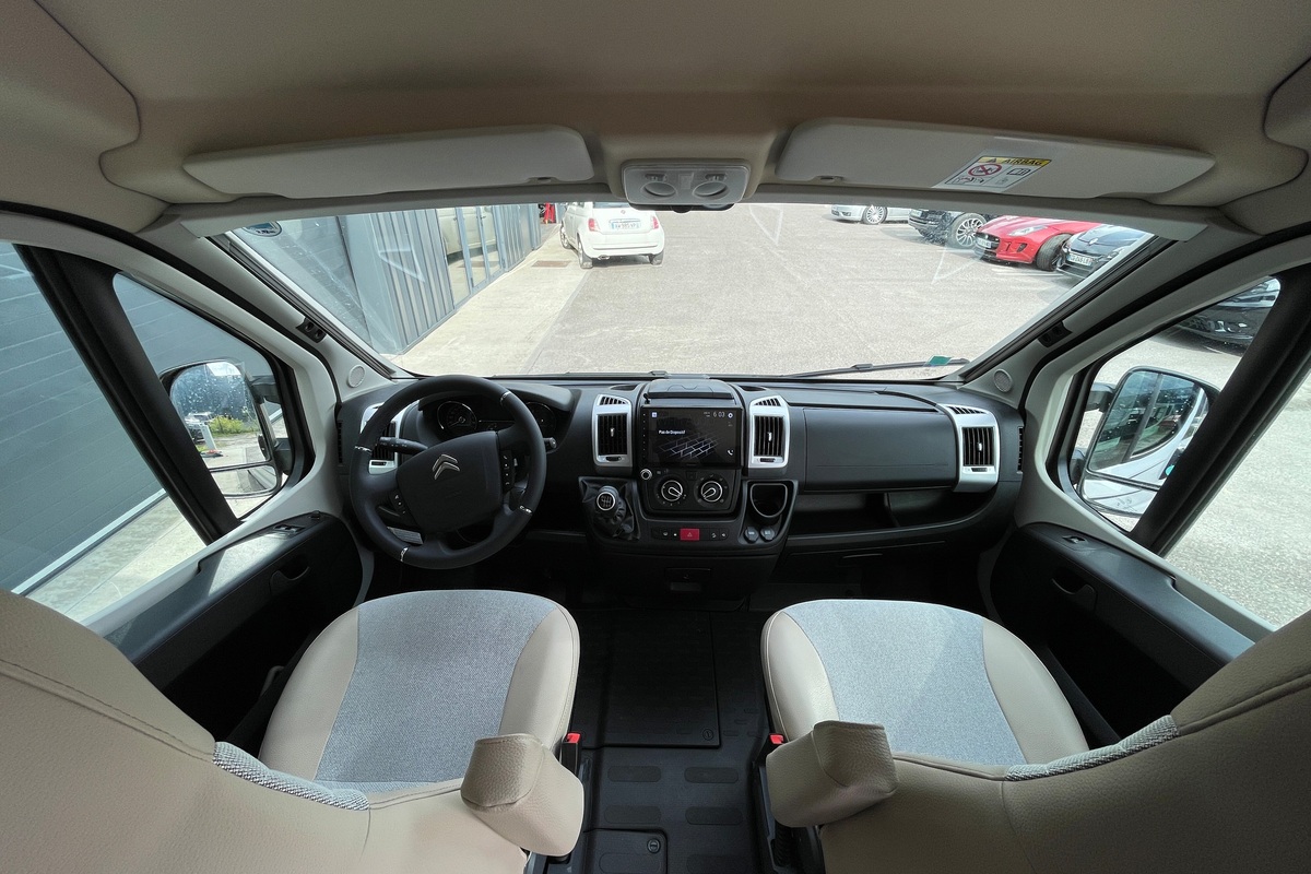 Fourgon aménagé Occasion Burstner Campeo C 540