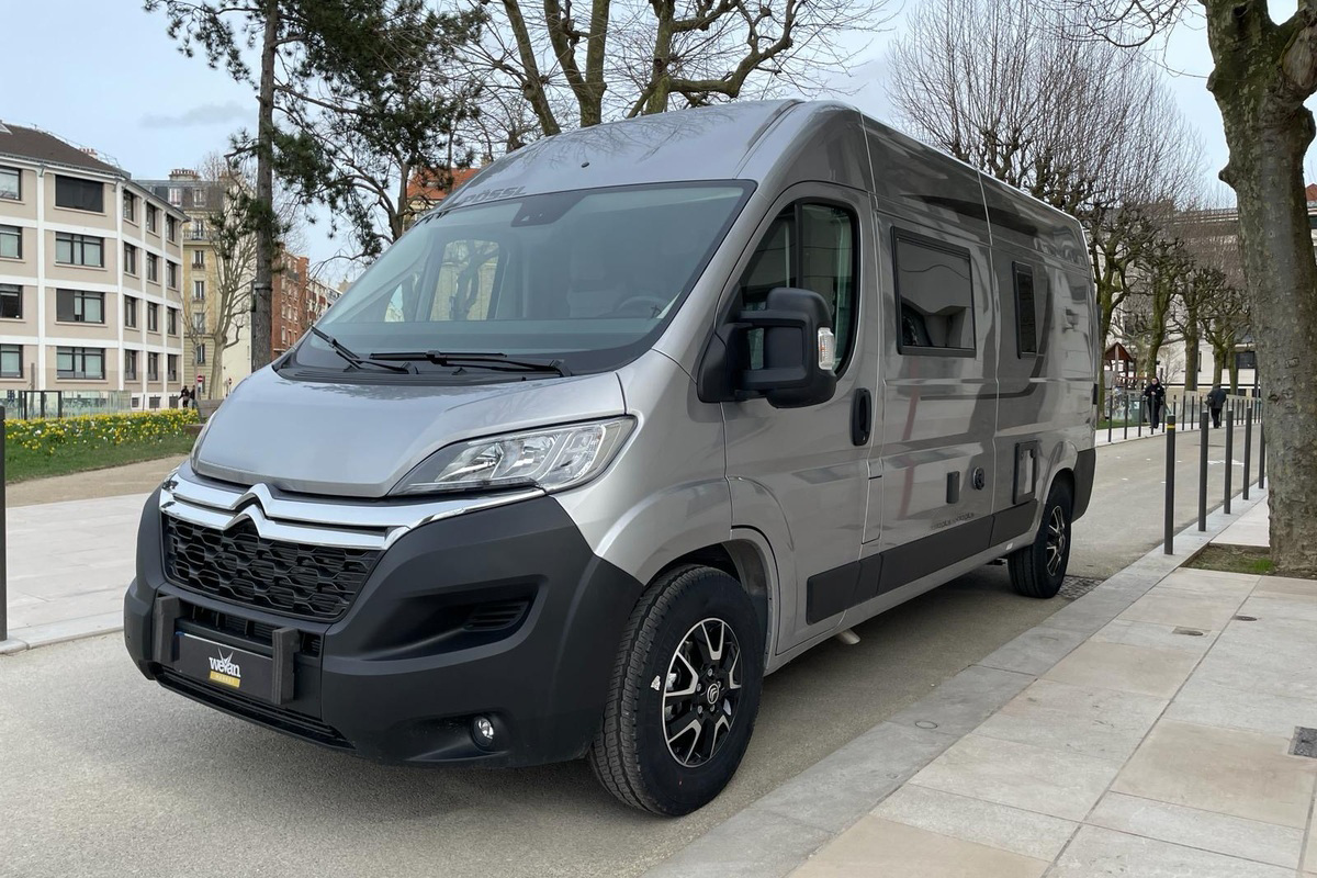 Fourgon aménagé Occasion Pössl 2Win S Plus